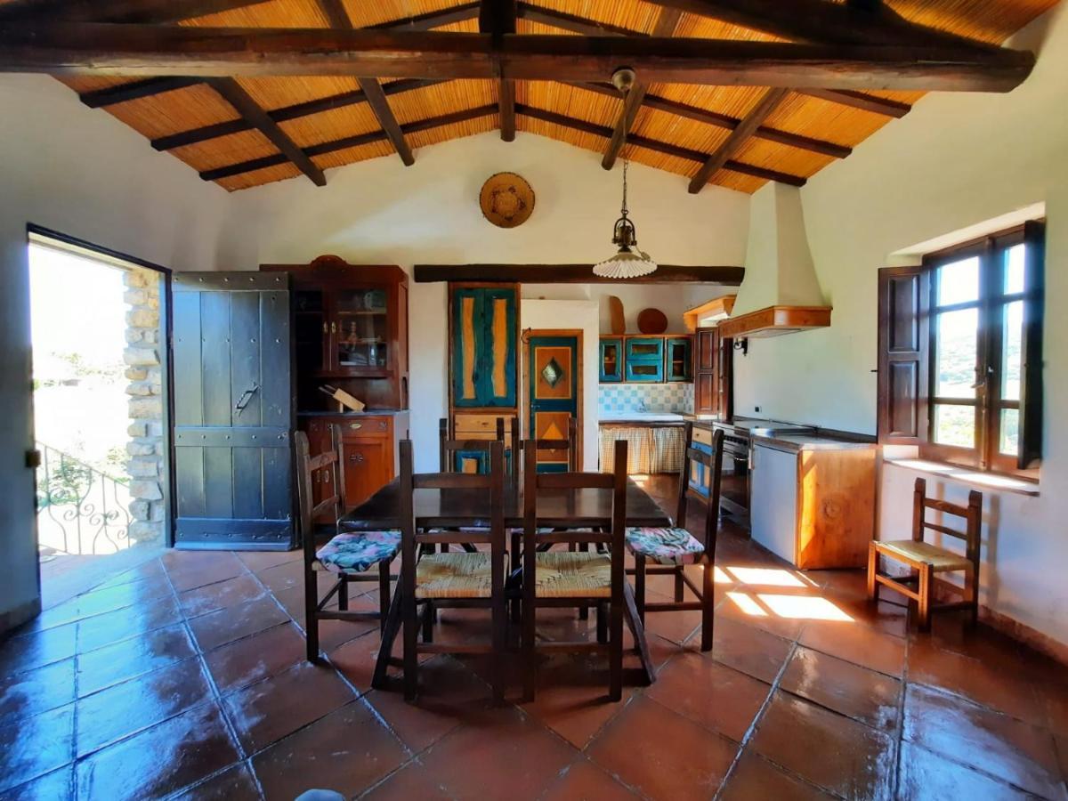 Agriturismo Cuile Querce Apartment Campanedda Luaran gambar